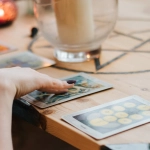 Анализ игровой механики слот-автомата с мистической тематикой