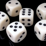 Математический анализ игровой механики JetX с графиками